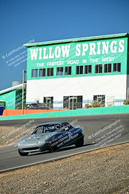 media/Oct-18-2025-Extreme Speed (Sat) [[d6d7e1fef1]]/Group 3 Purple/Session 1 (Turn 4)/